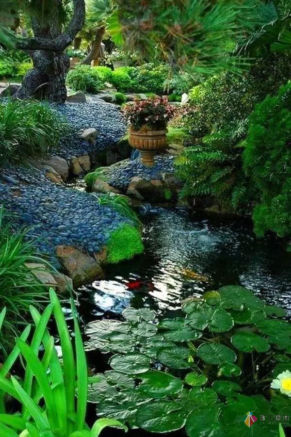 庭院花園設(shè)計(jì)怎么少的了水景？